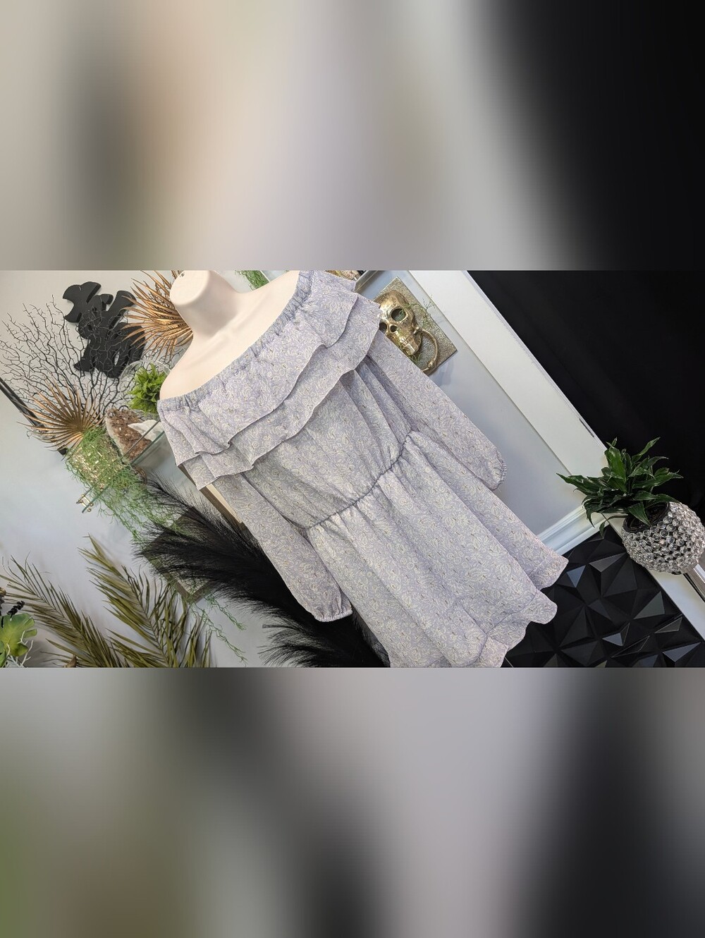 Express Lavender & Gold Skort Dress MD